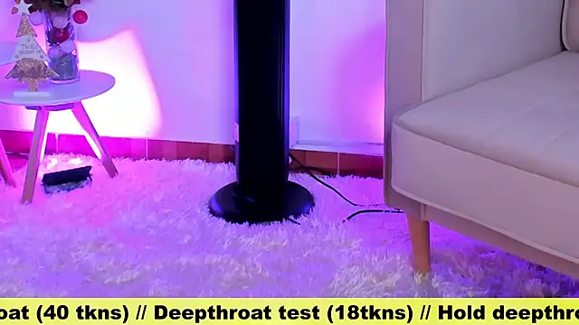 Snapshot of Bonnypetite- chatting on 12-09-24, 05:40 Bonnypetite- online show from 12-09-24, 05:40