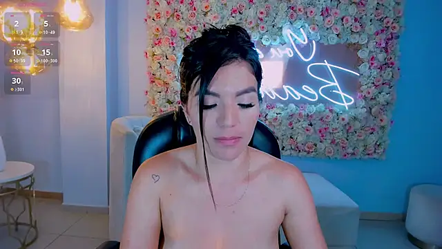 ValeriaRoldanX online show from 02-05-25, 09:25