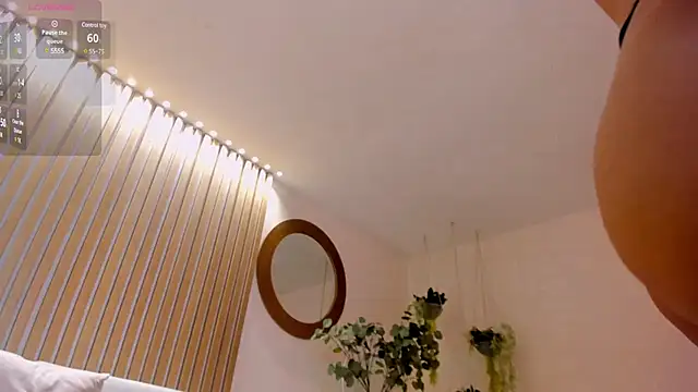 ValeriaRoldanX online show from 03-22-25, 06:43