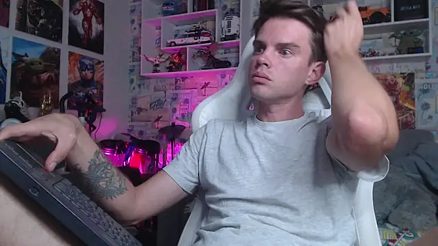 Mike Burn online show from 09-14-25, 04:17