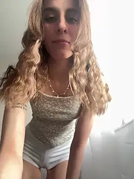 HellPeach online show from 03-16-25, 01:27