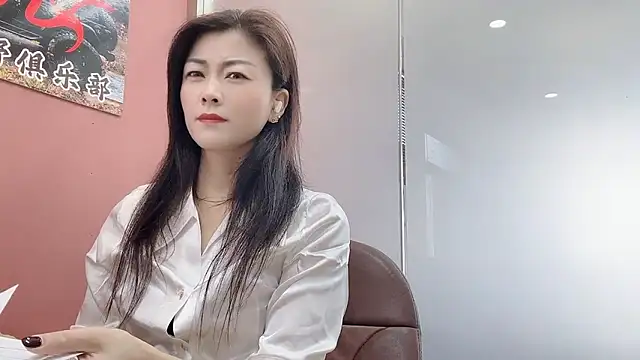 QianF-666 online show from 10-08-25, 02:42