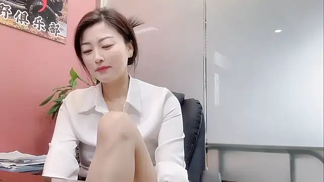 QianF-666 online show from 10-19-25, 02:12