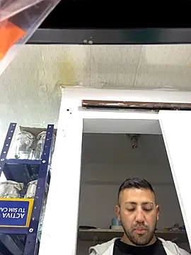 JuanZapata33 online show from 09-21-25, 10:44