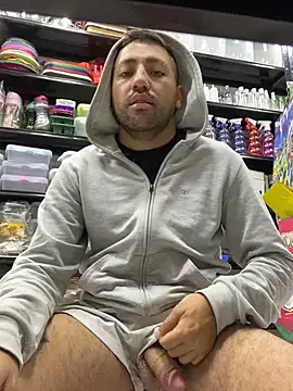 JuanZapata33 online show from 02-10-26, 10:25