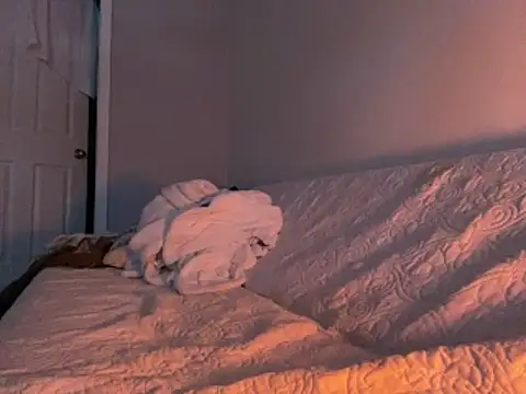 Snapshot of Gman143187 chatting on 02-09-26, 02:32 Gman143187 online show from 02-09-26, 02:32