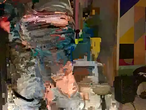 Snapshot of Gman143187 chatting on 03-08-26, 08:29 Gman143187 online show from 03-08-26, 08:29