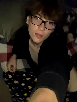 YourFavTwinkie online show from 09-24-25, 04:49