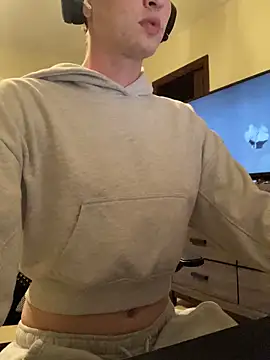 YourFavTwinkie online show from 03-29-26, 03:28