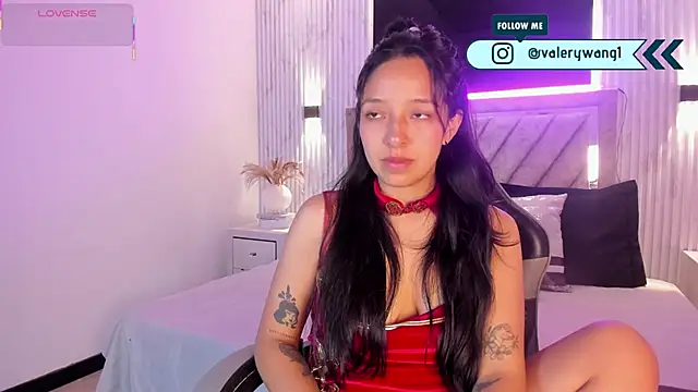 Valery wang online show from 02-11-26, 03:44