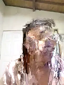 florecita69 online show from 10-28-25, 02:26