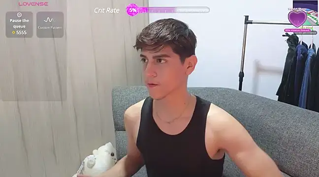 zackary 0 online show from 12-04-24, 08:01