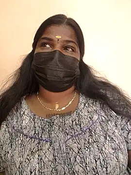 Snapshot of sulekha-mallu chatting on 09-10-25, 03:28 sulekha-mallu online show from 09-10-25, 03:28