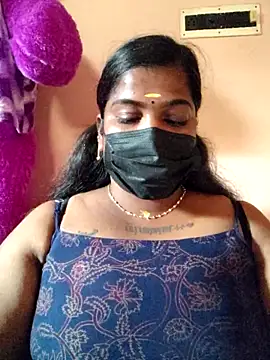 Snapshot of sulekha-mallu chatting on 11-29-25, 03:42 sulekha-mallu online show from 11-29-25, 03:42