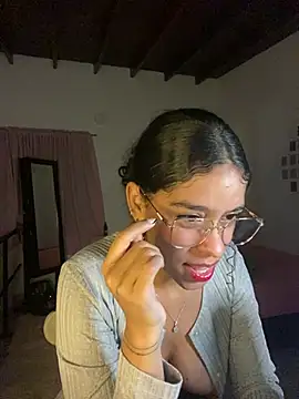 Snapshot of Arteatenea__ chatting on 02-02-25, 06:15 Arteatenea online show from 02-02-25, 06:15