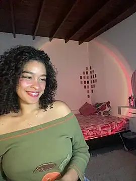 Snapshot of Arteatenea__ chatting on 03-22-25, 03:52 Arteatenea online show from 03-22-25, 03:52