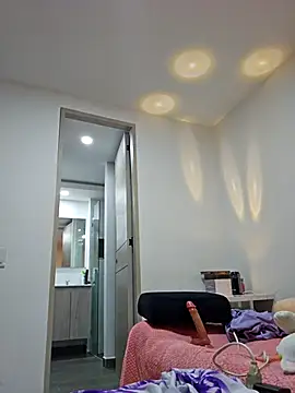 Selena blake online show from 02-16-25, 02:42