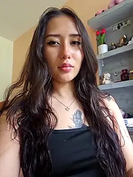 Snapshot of Selena_blake chatting on 04-28-26, 08:14 Selena blake online show from 04-28-26, 08:14