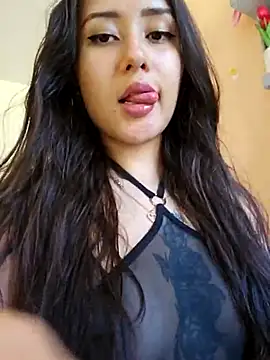 Snapshot of Selena_blake chatting on 05-20-26, 07:53 Selena blake online show from 05-20-26, 07:53
