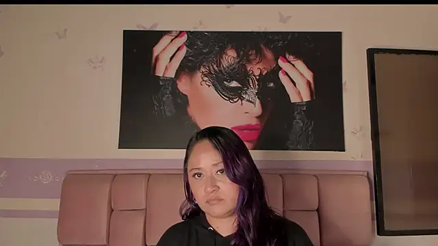 Snapshot of MicaelaHot_ chatting on 03-13-25, 02:16 MicaelaHot online show from 03-13-25, 02:16