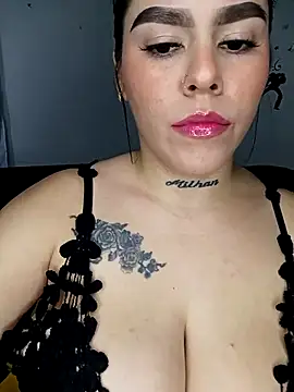 BigTits Kitty online show from 03-11-26, 07:03