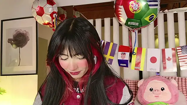 Kitty Eliffe online show from 06-17-26, 07:37
