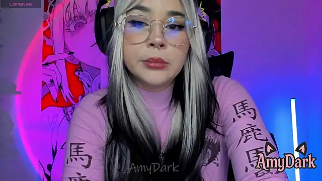 Snapshot of _AmyDark chatting on 05-13-26, 09:33 AmyDark online show from 05-13-26, 09:33