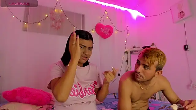 catalina and roger online show from 03-14-25, 07:26