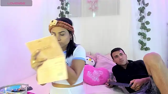 catalina and roger online show from 09-26-25, 01:15