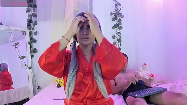 catalina and roger online show from 11-15-25, 02:53