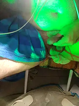 Leocesar37 online show from 04-16-26, 05:08