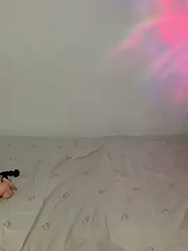 Jeroliee viyana online show from 12-31-24, 04:16