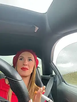 Snapshot of lola_tentatiion chatting on 01-28-25, 01:49 lola tentatiion online show from 01-28-25, 01:49