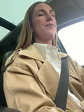 Snapshot of lola_tentatiion chatting on 01-29-25, 02:00 lola tentatiion online show from 01-29-25, 02:00