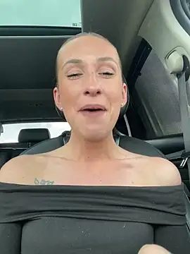 Snapshot of lola_tentatiion chatting on 03-14-25, 01:57 lola tentatiion online show from 03-14-25, 01:57