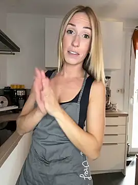 Snapshot of lola_tentatiion chatting on 09-18-25, 07:21 lola tentatiion online show from 09-18-25, 07:21