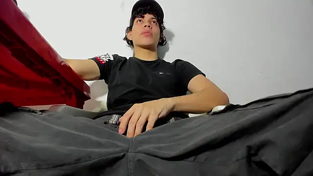 Snapshot of lax777_ chatting on 09-26-25, 11:36 lax777 online show from 09-26-25, 11:36