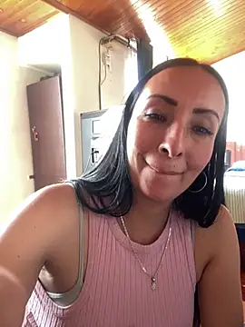 Snapshot of yaralyminjo2 chatting on 01-20-25, 09:22 yaralyminjo2 online show from 01-20-25, 09:22