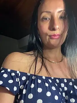 Snapshot of yaralyminjo2 chatting on 02-01-25, 12:51 yaralyminjo2 online show from 02-01-25, 12:51