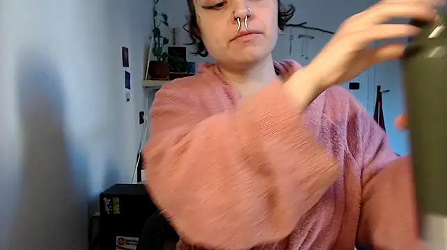 Snapshot of kinkyspirali chatting on 03-03-25, 03:53 kinkyspirali online show from 03-03-25, 03:53