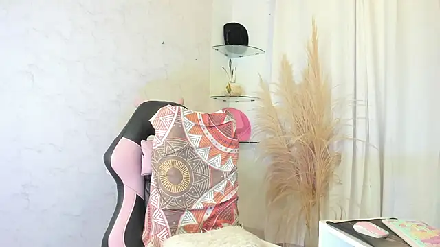 Leslie browm online show from 02-16-26, 11:45