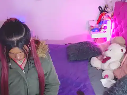 AlexaFontana online show from 03-06-25, 12:52