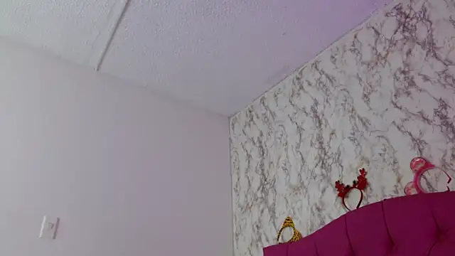 AlexaFontana online show from 03-16-26, 05:44