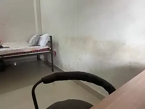 Snapshot of Pie066_ chatting on 10-16-25, 06:58 Pie066 online show from 10-16-25, 06:58