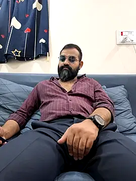 Fun Guuy online show from 01-12-26, 04:29