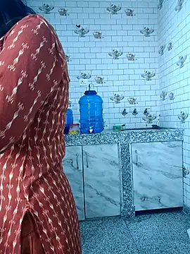 Snapshot of Saroj-Shah chatting on 03-16-25, 03:14 Saroj-Shah online show from 03-16-25, 03:14