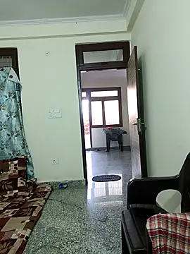 Snapshot of Saroj-Shah chatting on 03-18-25, 02:15 Saroj-Shah online show from 03-18-25, 02:15