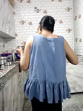 Snapshot of Saroj-Shah chatting on 03-18-25, 06:04 Saroj-Shah online show from 03-18-25, 06:04