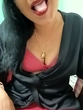 Snapshot of Saroj-Shah chatting on 10-21-25, 06:41 Saroj-Shah online show from 10-21-25, 06:41