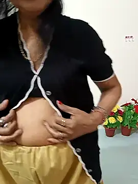 Snapshot of Saroj-Shah chatting on 10-23-25, 05:07 Saroj-Shah online show from 10-23-25, 05:07